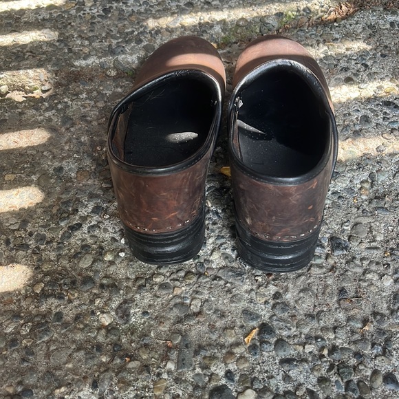 Brown oiled leather danskos size 42 - Picture 2 of 4